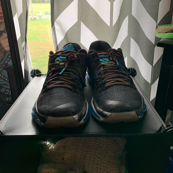 KD 8 BHM Size 10.5 - Picture 2 of 6